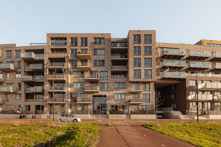 Mary van der Sluisstraat 368 in Amsterdam foto