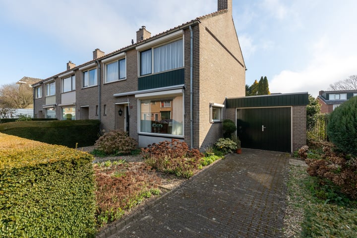 Massenweg 21 in Rheden foto