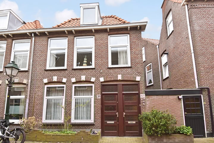 Maststraat 60 in 's-Gravenhage foto