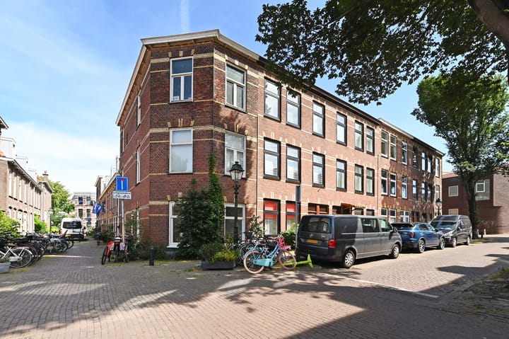 Maststraat 61A in 's-Gravenhage foto