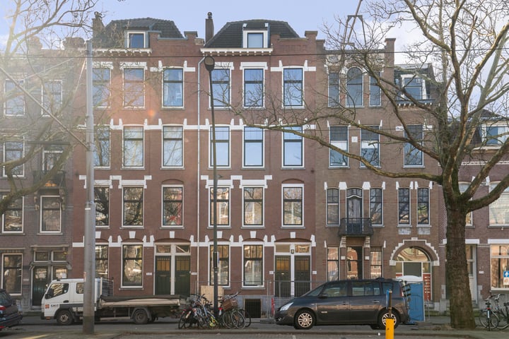 Mathenesserlaan 370C in Rotterdam foto