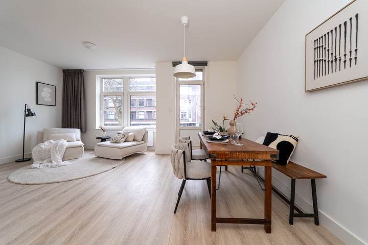 Mathenesserweg 127A-03 in Rotterdam foto