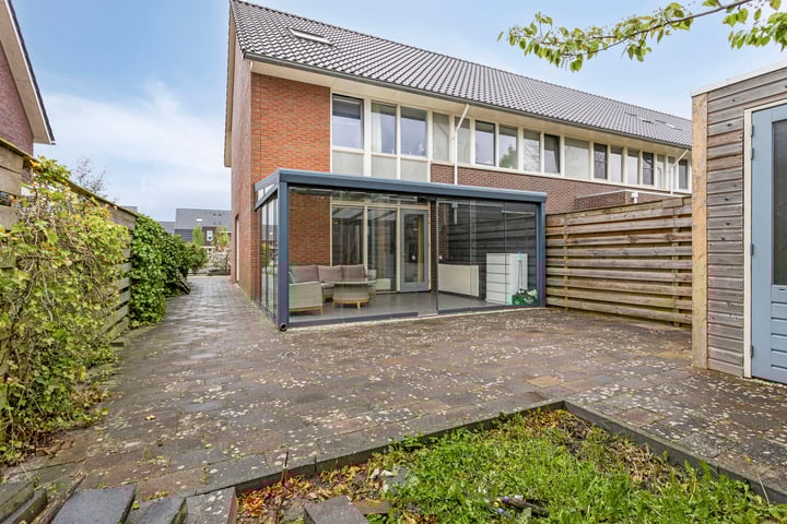 Mathilde Wibautsingel 33 in Emmeloord