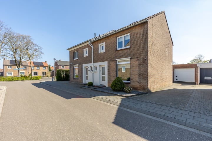 Mauritsstraat 3 in Grevenbicht foto