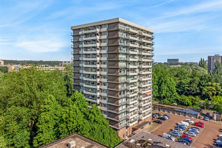 Max Havelaarlaan 411 in Amstelveen foto
