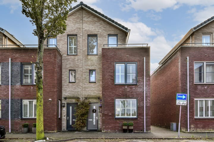 Máximalaan 11 in Sassenheim foto