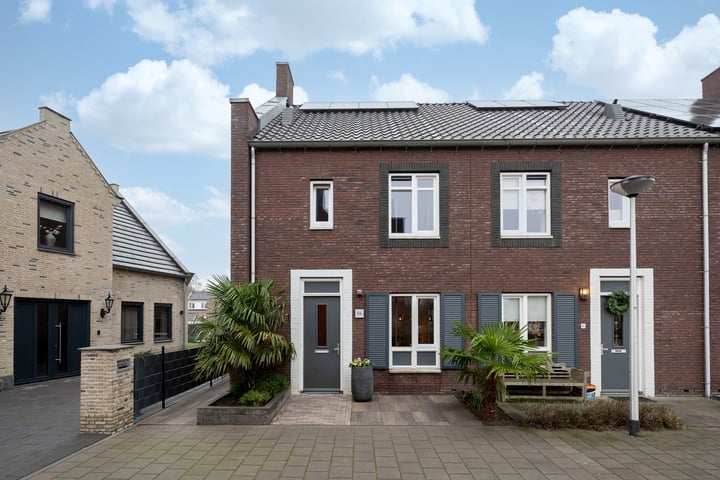 Maximastraat 56 in St. Willebrord foto
