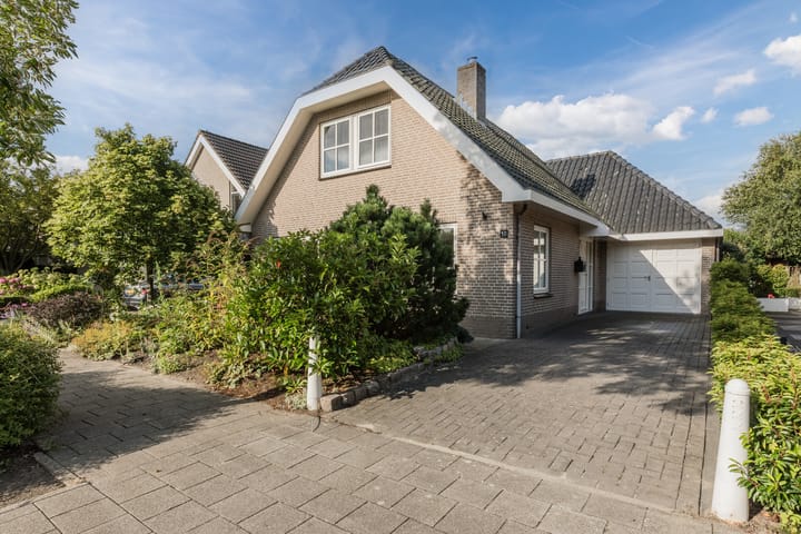 Mayersloot 10 in Broek op Langedijk foto