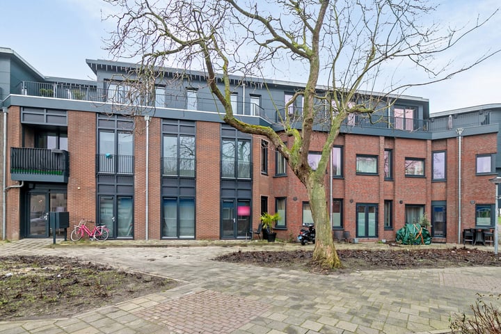 Meenthoek 9-4 in Lelystad foto