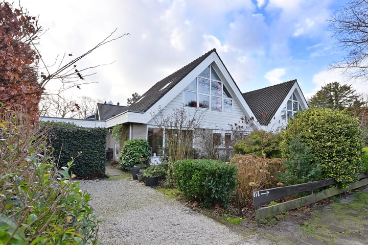 Meentweg 81B in Bussum foto
