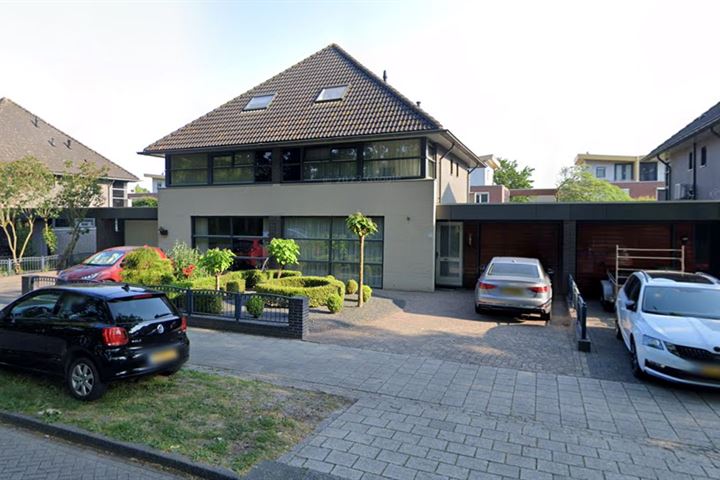 Meerdijk 17 in Waalwijk foto