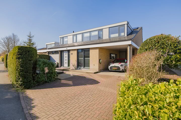 Meerewijck 25 in Leimuiden foto