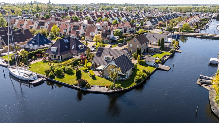 Meerkoet 22 in Lemmer