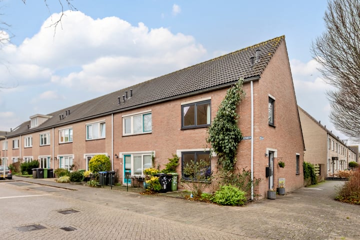 Meerland 25 in Purmerend foto