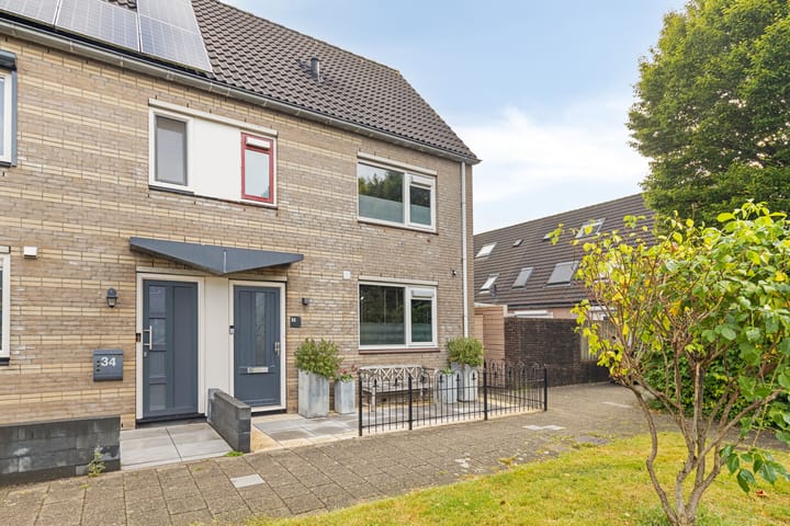 Meerland 32 in Purmerend foto