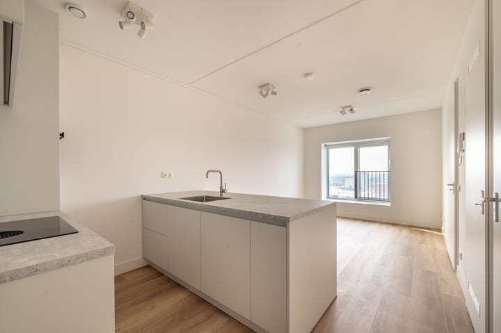 Meerluchtlaan 268 in Amsterdam foto