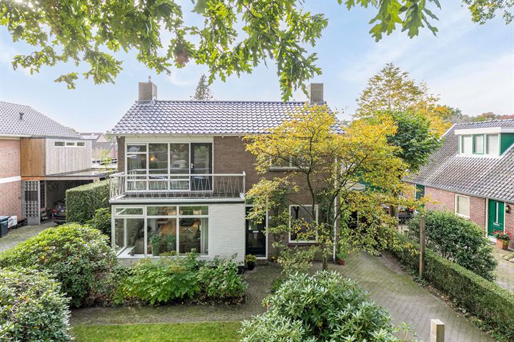Meerstraat 61 in Emmen foto
