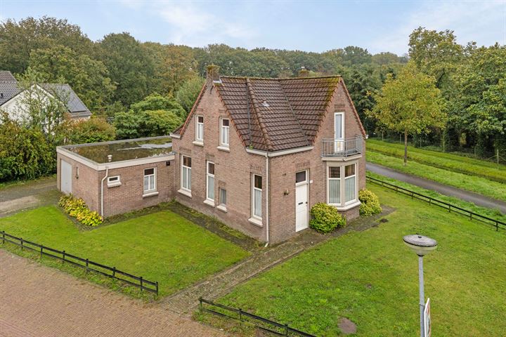 Meerstraat 9 in Duizel foto