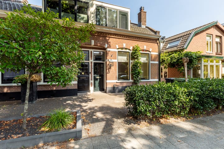 Meerweg 21 in Heemstede