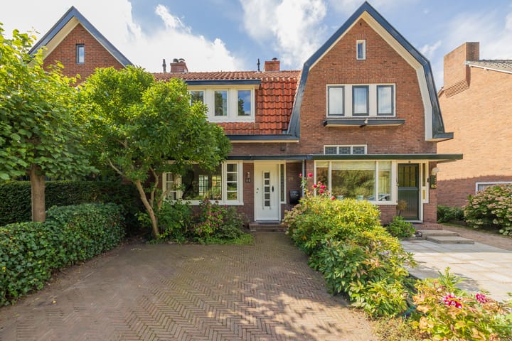 Meerweg 66 in Bennebroek foto