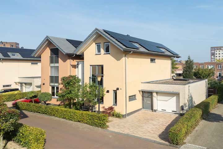 Meeshaven 1 in Barendrecht foto