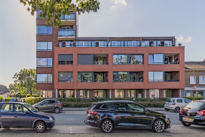 Meeslaan 2-23 in Tiel foto