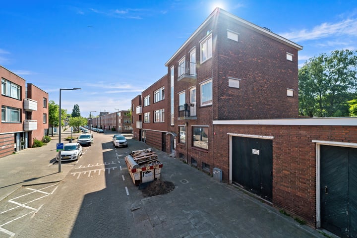 Meester Arendstraat 50C in Rotterdam