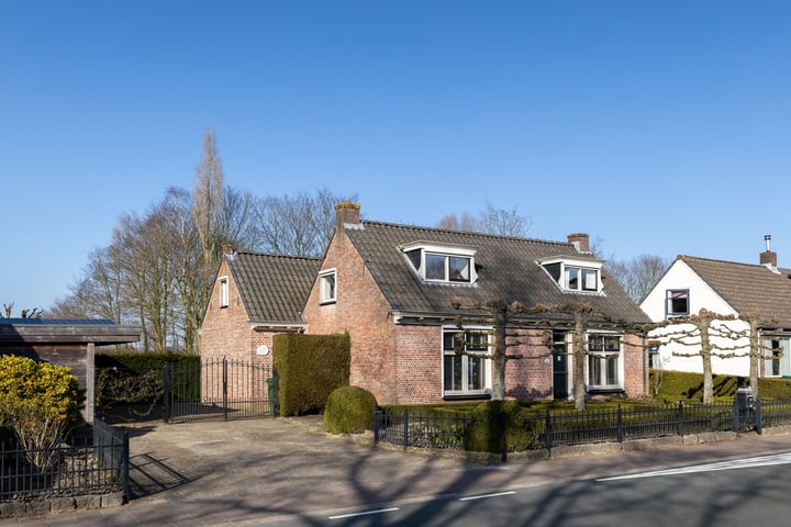 Meester Bierensweg 27 in Prinsenbeek foto