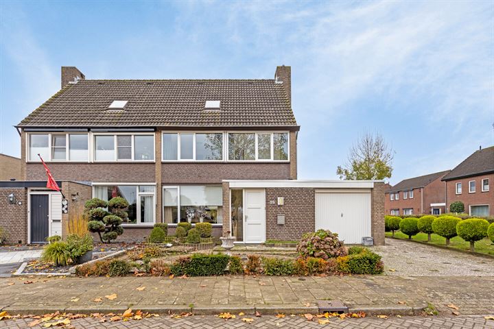 Meester de Haanstraat 29 in Leunen foto