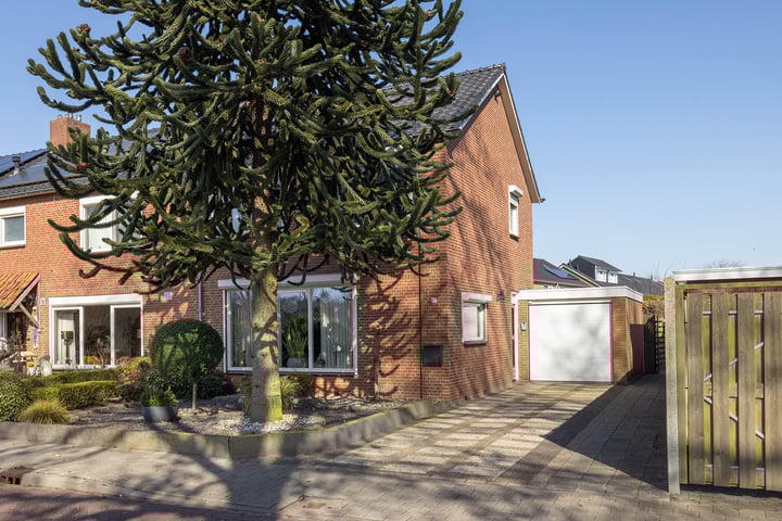 Meester Muldersstraat 57 in Denekamp foto