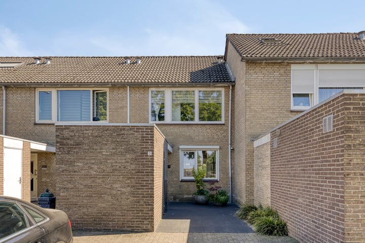 Meeuwdonk 3 in Veghel foto