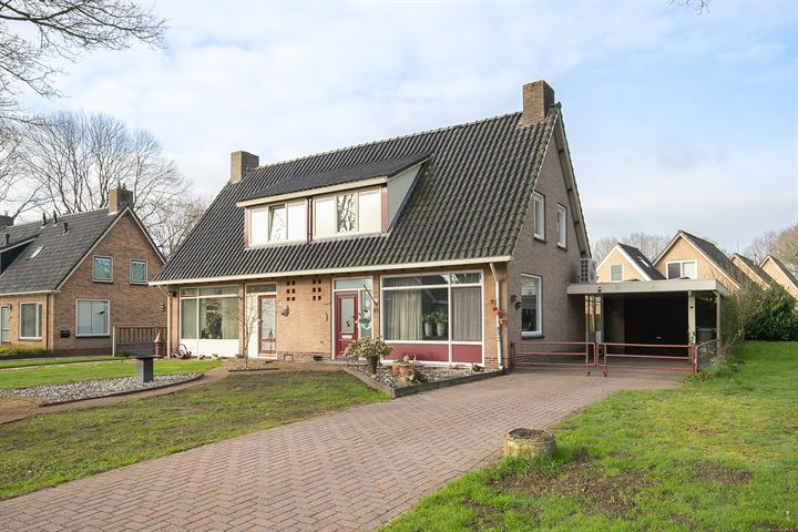 Meeuwenlaan 26 in Vries foto