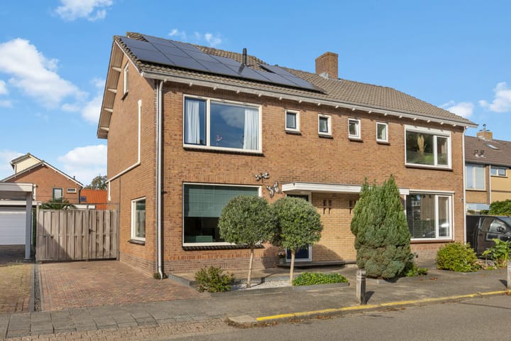 Meeuwenlaan 5 in Lopik