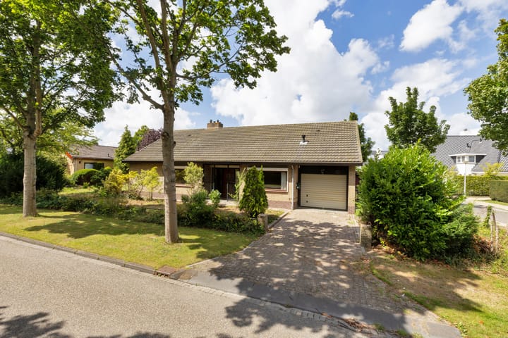 Meeuwenlaan 6 in Oostvoorne