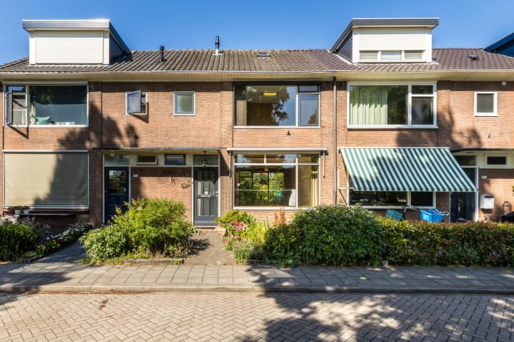 Meeuwensingel 88 in Schiedam foto