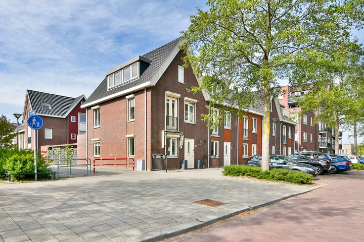 Meeuwenstraat 50 in Hoofddorp foto