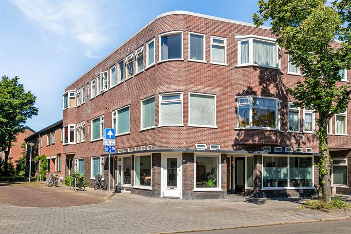 Meeuwerderweg 45 in Groningen foto