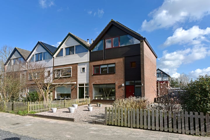 Meidoornlaan 26 in Nieuwkoop foto