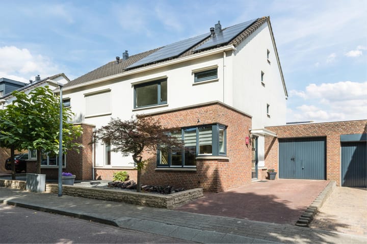 Meidoornplantsoen 11 in Groesbeek foto