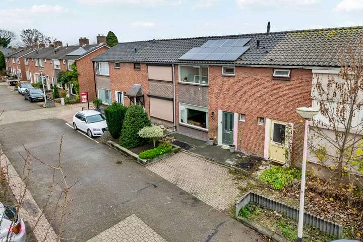 Meidoornstraat 3 in Deest