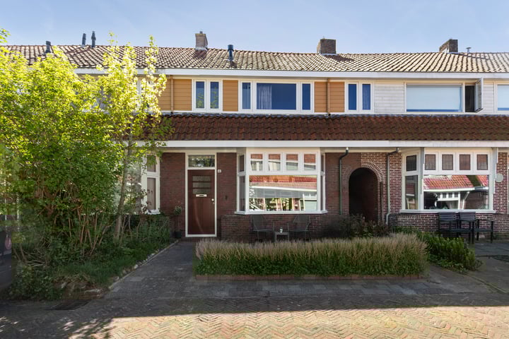 Meidoornstraat 40 in Leeuwarden foto