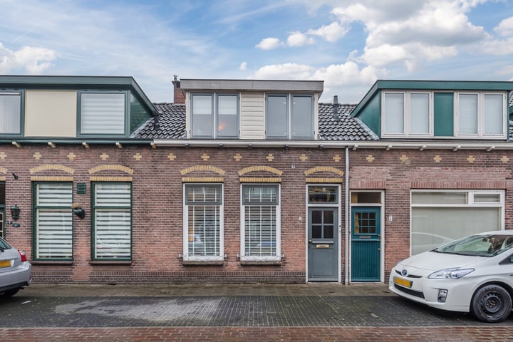 Meidoornstraat 6 in Hillegom foto