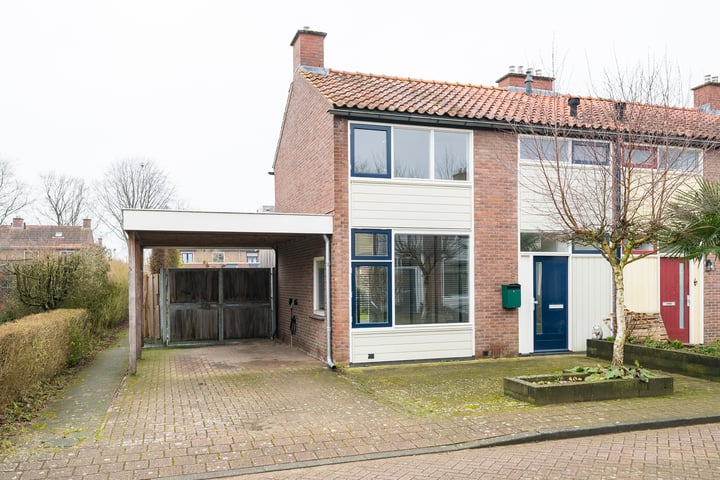 Meidoornstraat 8 in Hengelo (Gld) foto