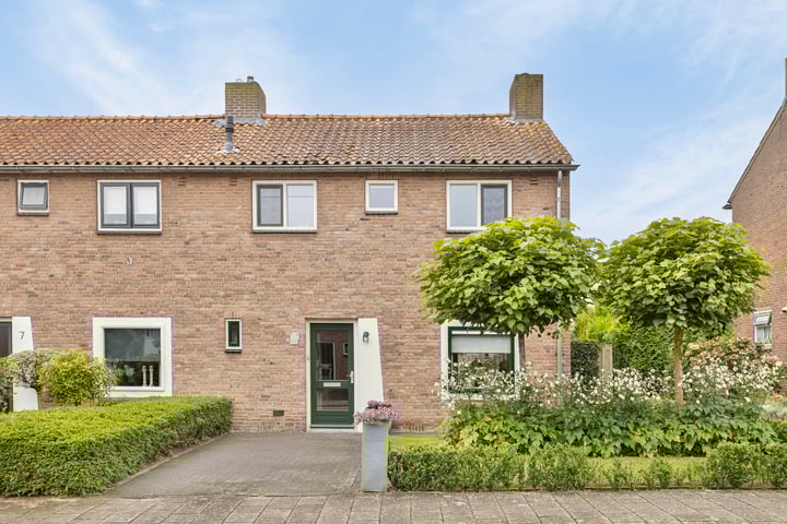 Meidoornstraat 9 in Aalten foto