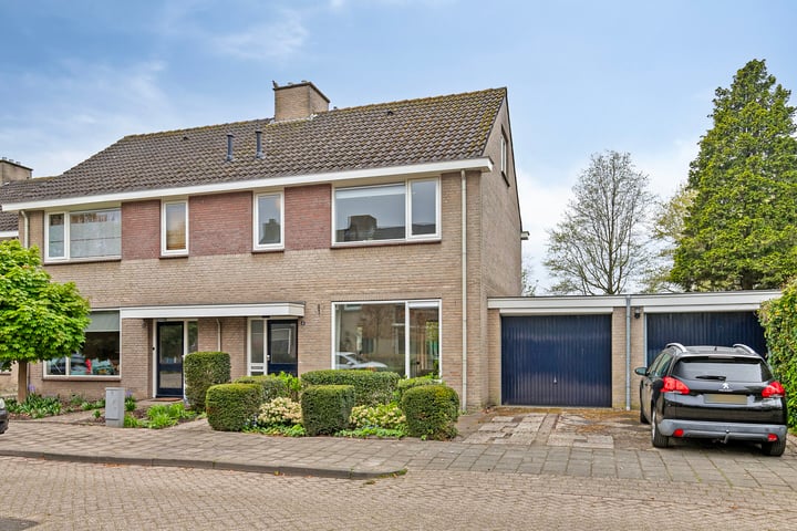 Meindert Hobbemastraat 4 in Oisterwijk foto