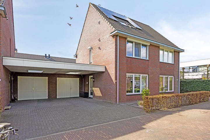 Meizoentje 21 in Gemert