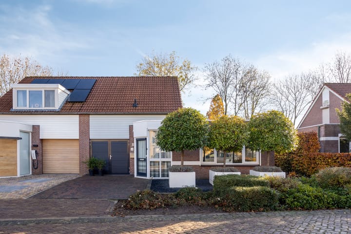 Melkdam 14 in Lith foto