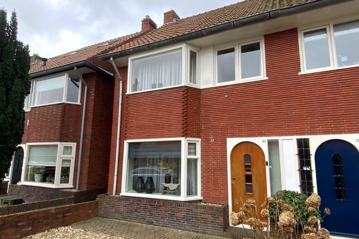 Menaldumerstraat 27 in Leeuwarden foto