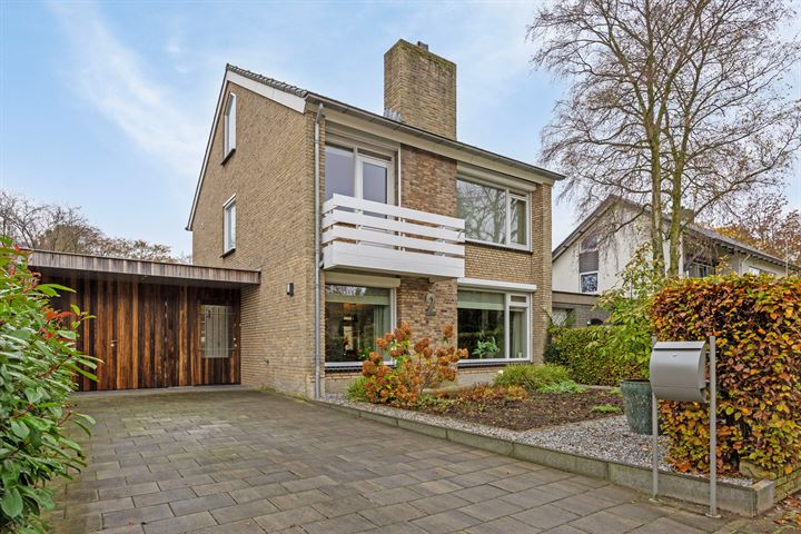 Menelaoslaan 2 in Eindhoven foto