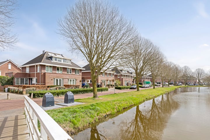 Foto van woning Menno van Coehoornsingel 16, Langerak